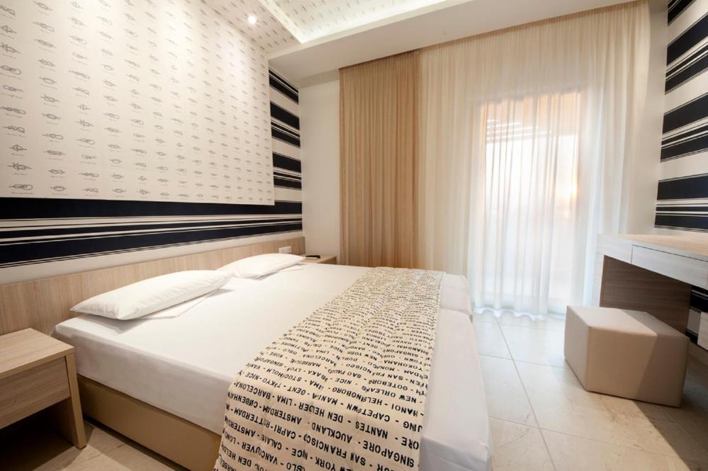 Louloudis Fresh-Adults Only Aparthotel Skala Rachoni  Quarto foto